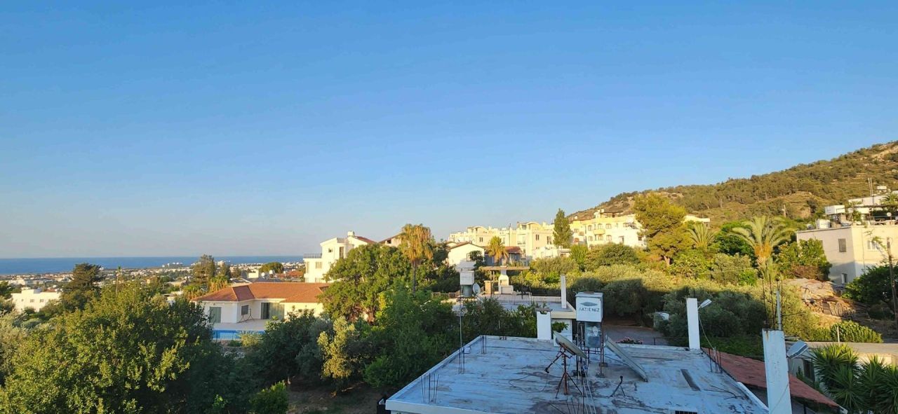Appartement à Kyrenia, Chypre, 77 m² - image 2