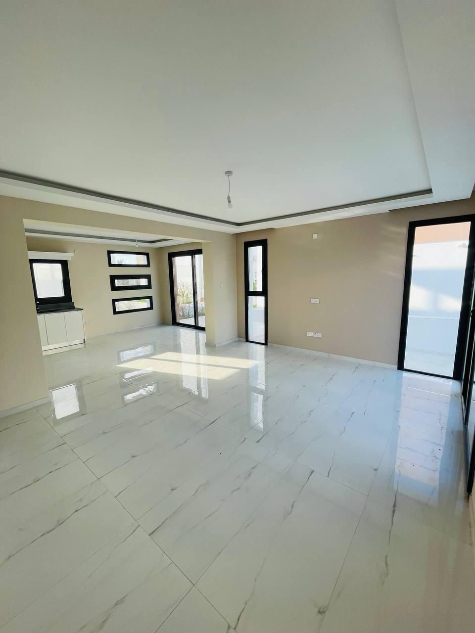 Villa à Famagouste, Chypre, 180 m² - image 5