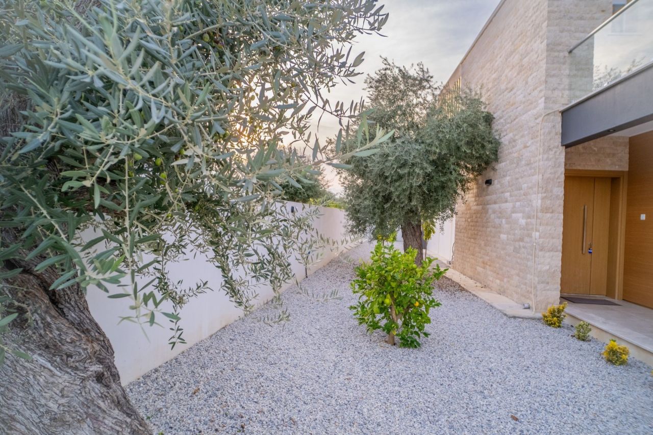 Villa a Kyrenia, Cipro, 200 m² - foto 8