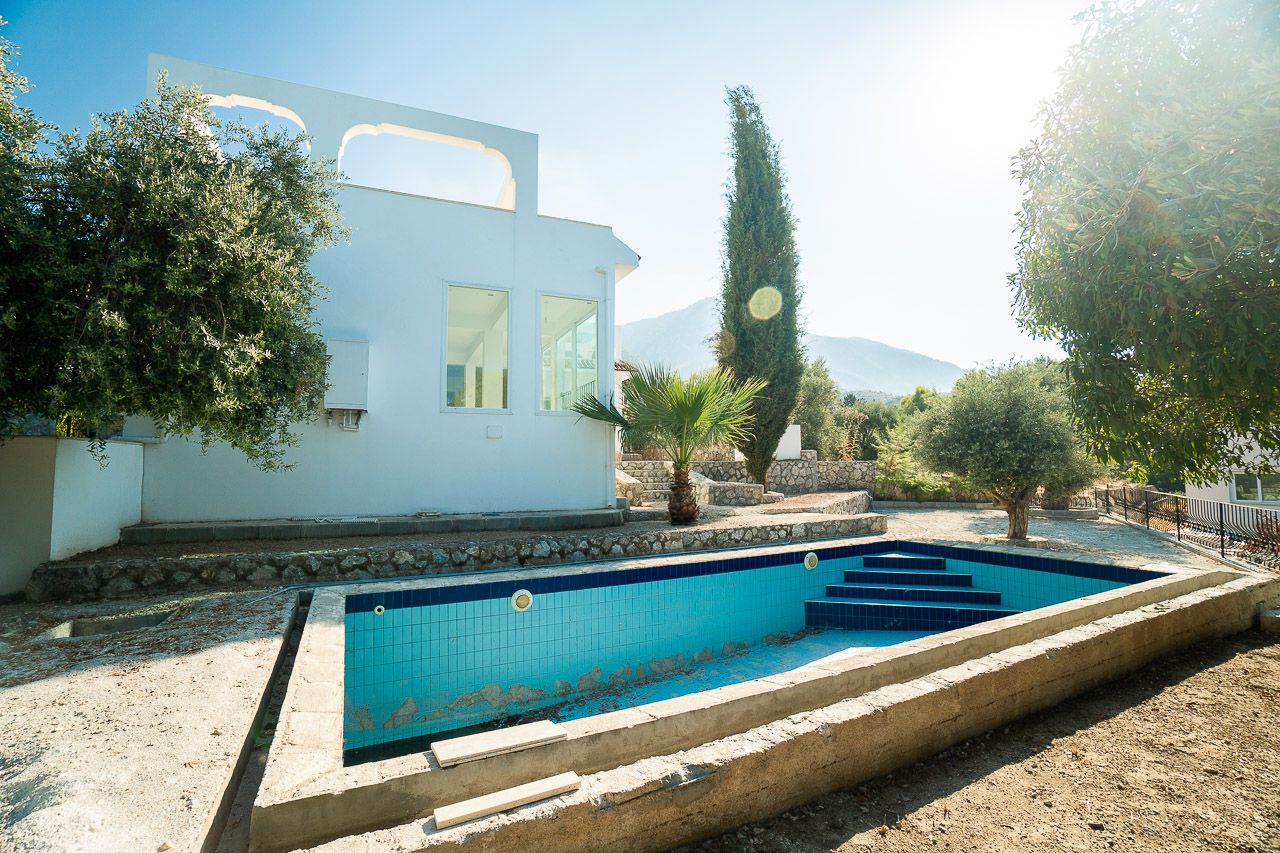 Villa à Kyrenia, Chypre, 220 m² - image 9