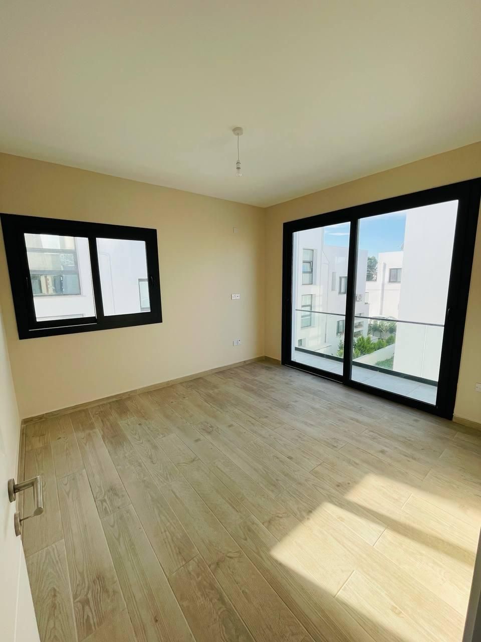 Villa à Famagouste, Chypre, 180 m² - image 11