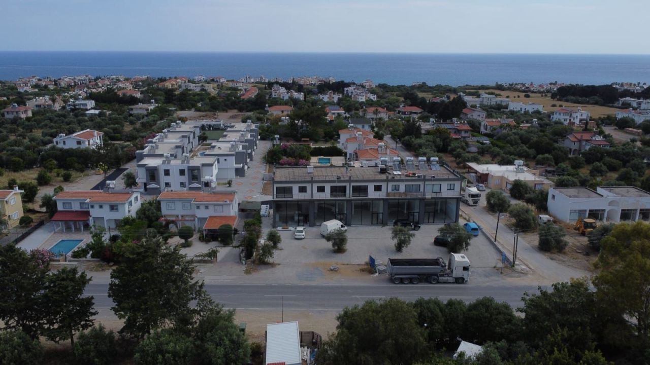 Apartment in Kyrenia, Cyprus, 80 m² - picture 14