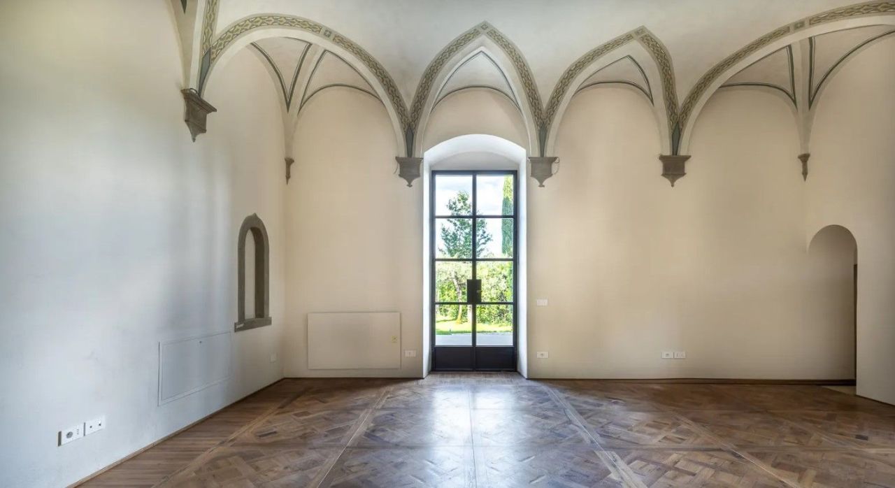 Castello a Firenze, Italia, 1 080 m² - foto 13