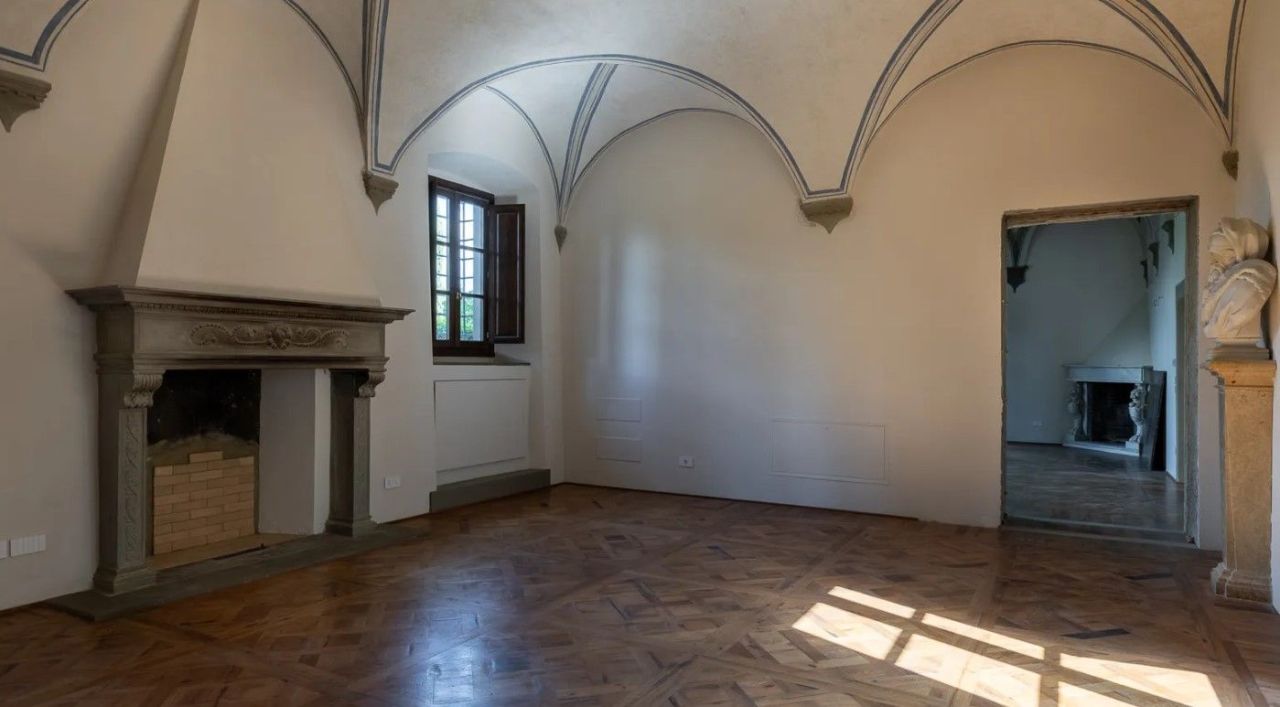 Castello a Firenze, Italia, 1 080 m² - foto 16