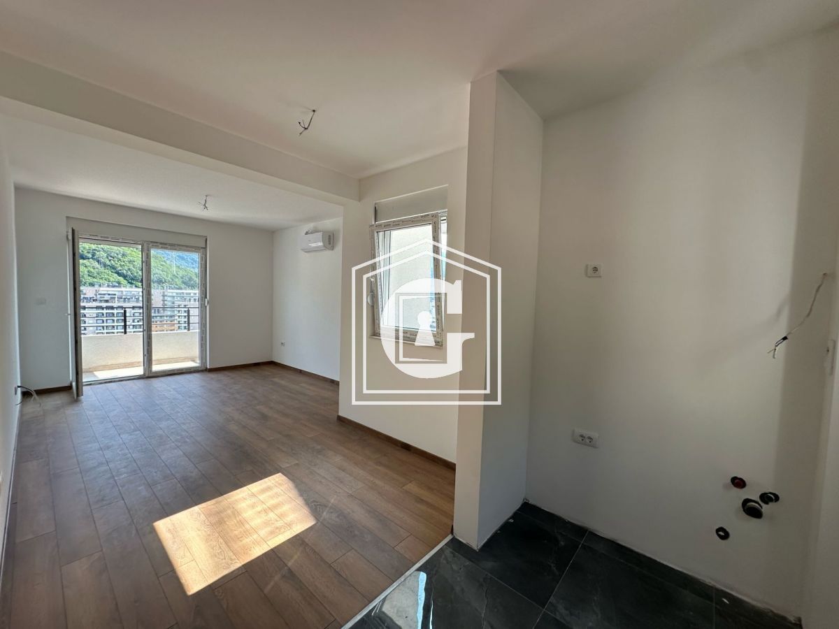 Apartment in Budva, Montenegro, 45 m² - picture 8