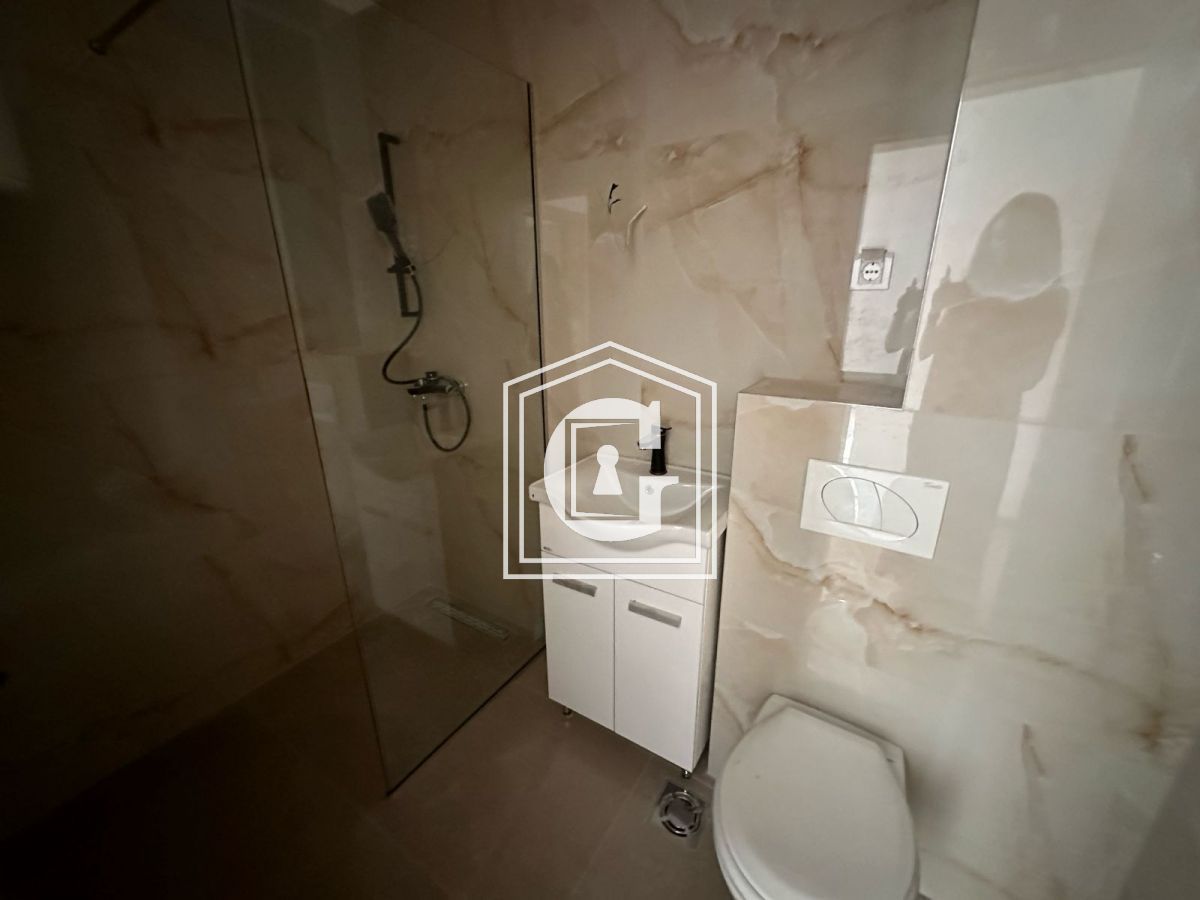 Apartment in Budva, Montenegro, 45 m² - picture 9