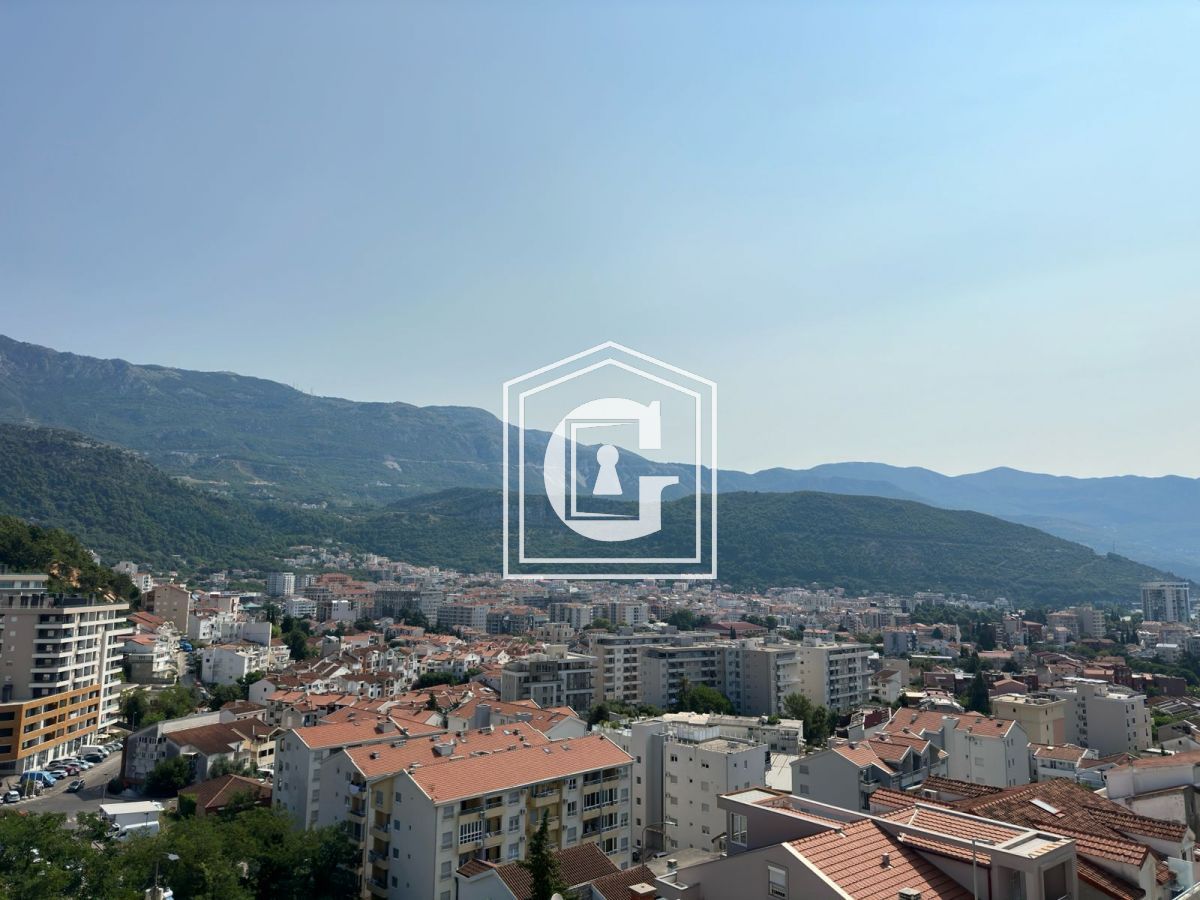 Apartment in Budva, Montenegro, 45 m² - picture 10