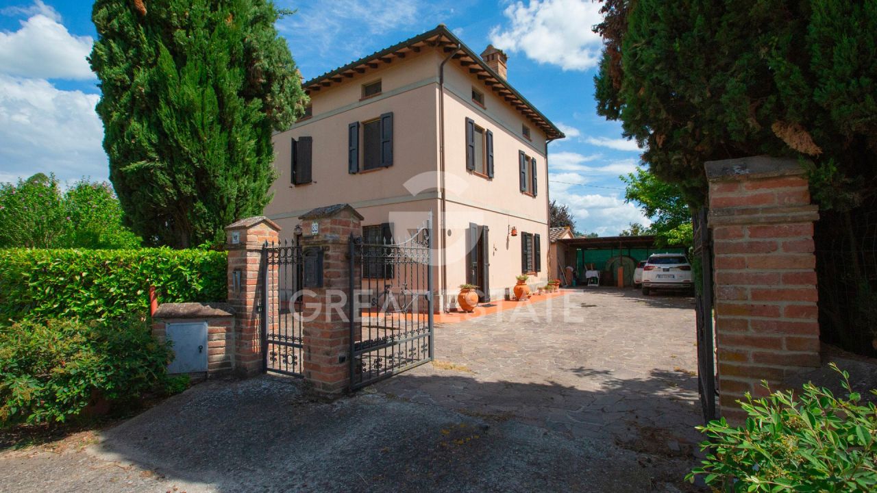 Villa in Castiglione del Lago, Italien, 262 m² - Foto 2