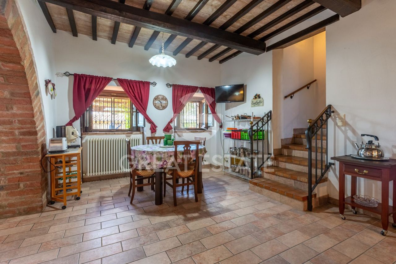 Casa a Città della Pieve, Italia, 710.75 m² - foto 11