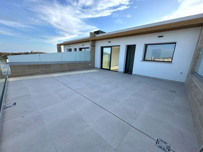 Penthouse in Finestrat, Spain, 150 m² - picture 18