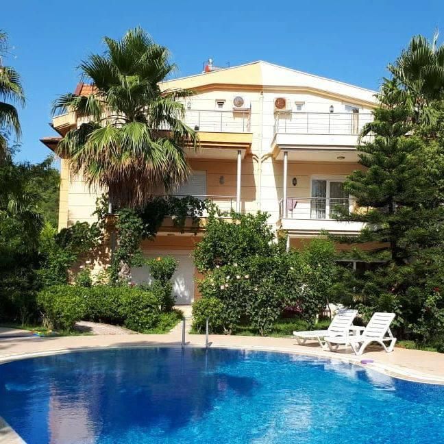 Villa in Kemer, Türkei, 245 m² - Foto 1