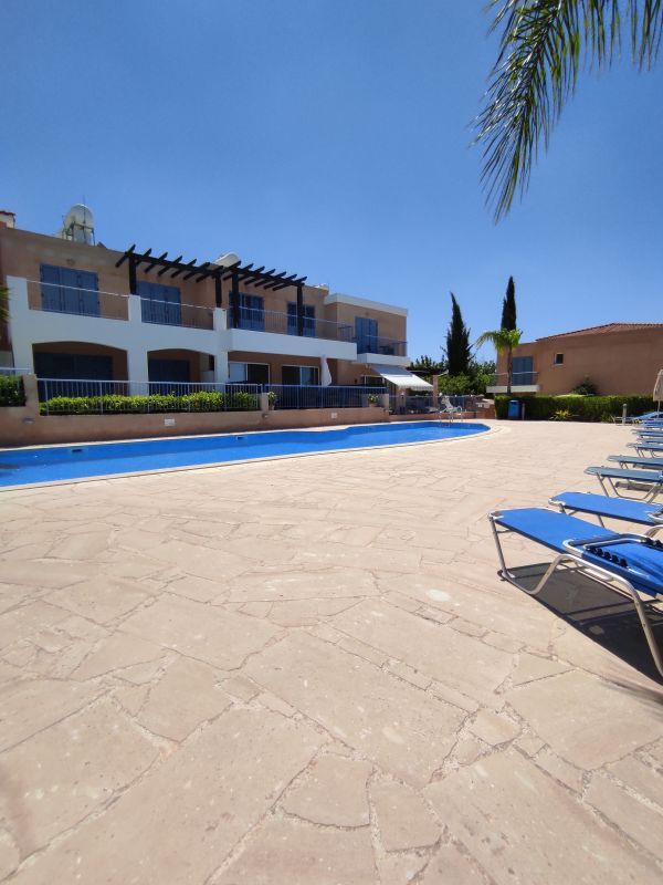 Casa adosada en Peyia, Chipre, 117 m² - imagen 2