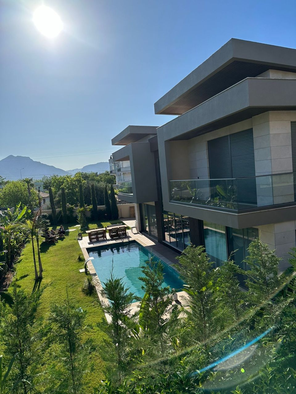 Villa à Antalya, Turquie, 570 013 400 000 470 592 782 336 m² - image 1