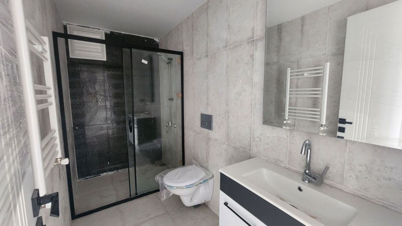 Piso en Mersin, Turquia, 115 m² - imagen 13