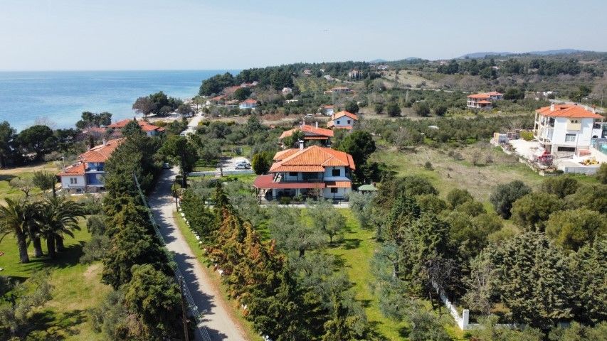 Villa in Chalkidiki, Greece, 450 m² - picture 14