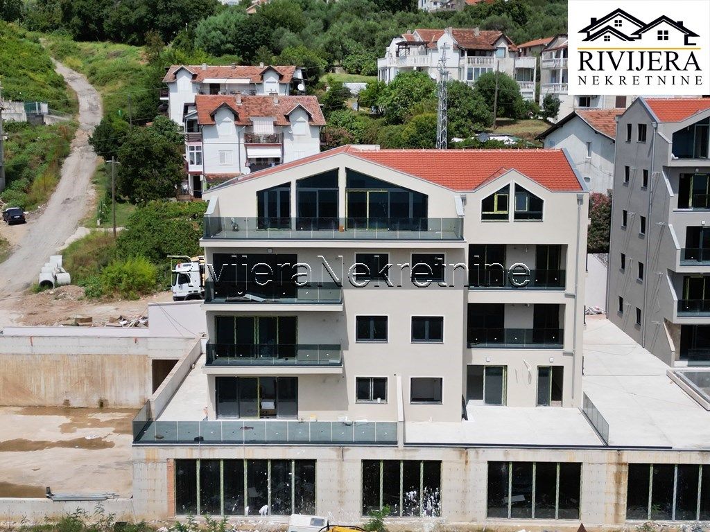 Appartamento a Herceg-Novi, Montenegro, 50 m² - foto 3
