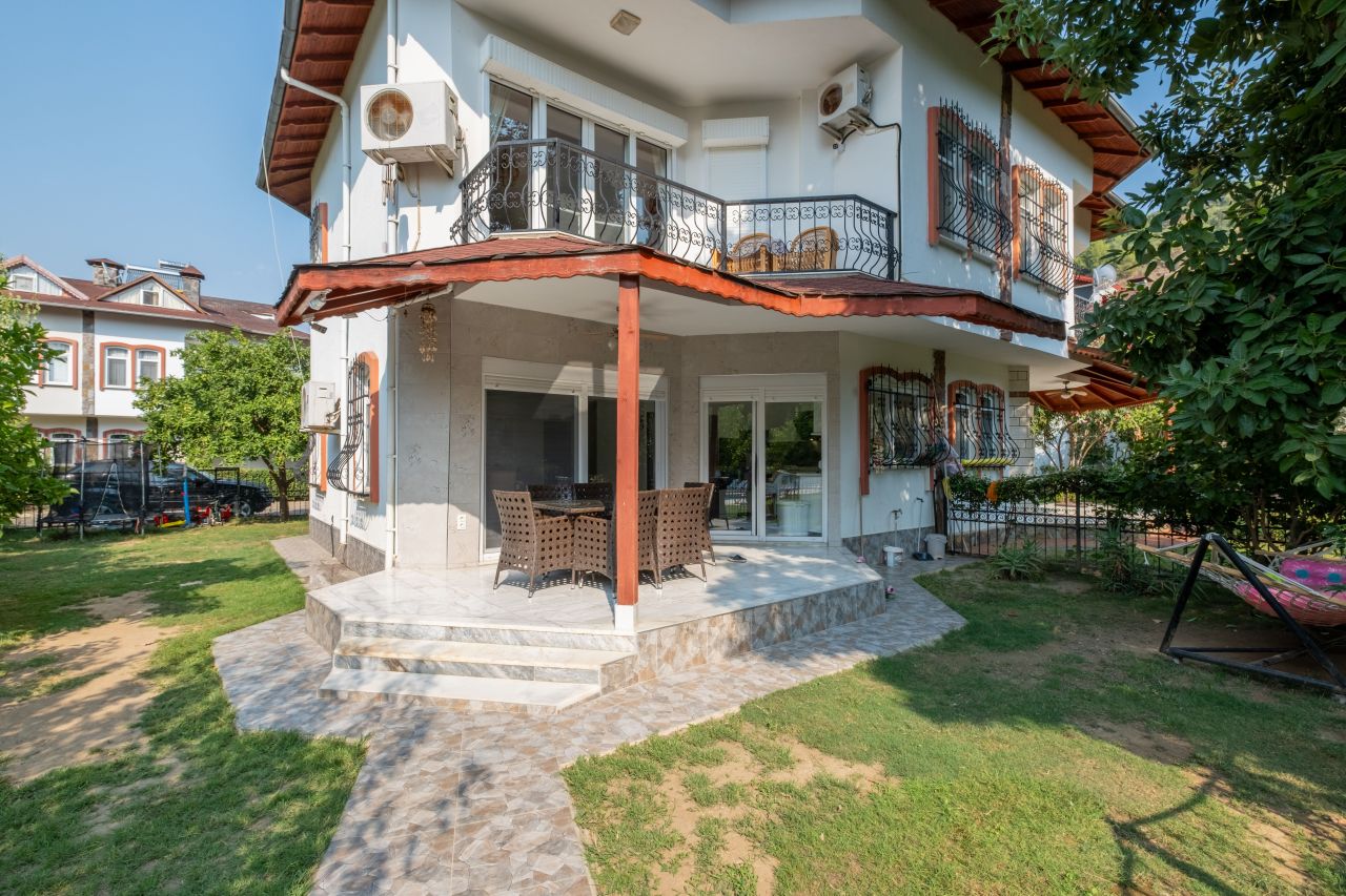 Villa in Kestel, Turkey, 250 m² - picture 1