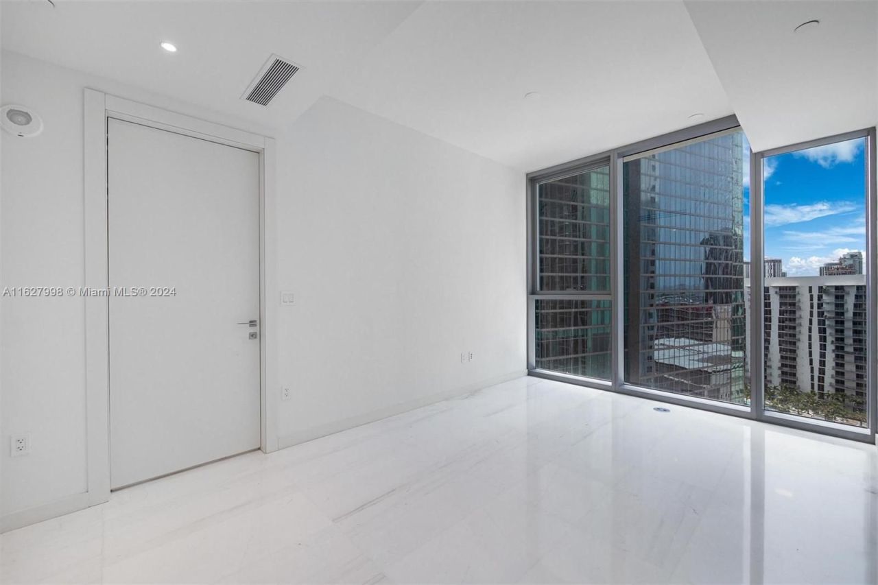 Piso en Miami, Estados Unidos, 75 m² - imagen 8