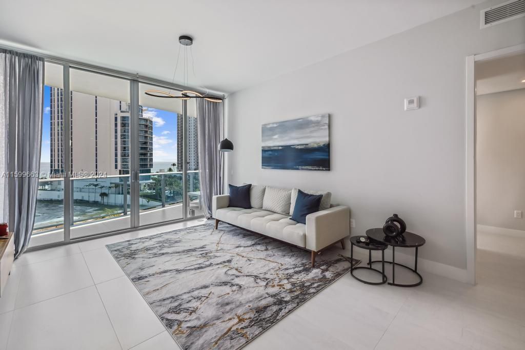 Flat in Miami, USA, 110 m² - picture 4