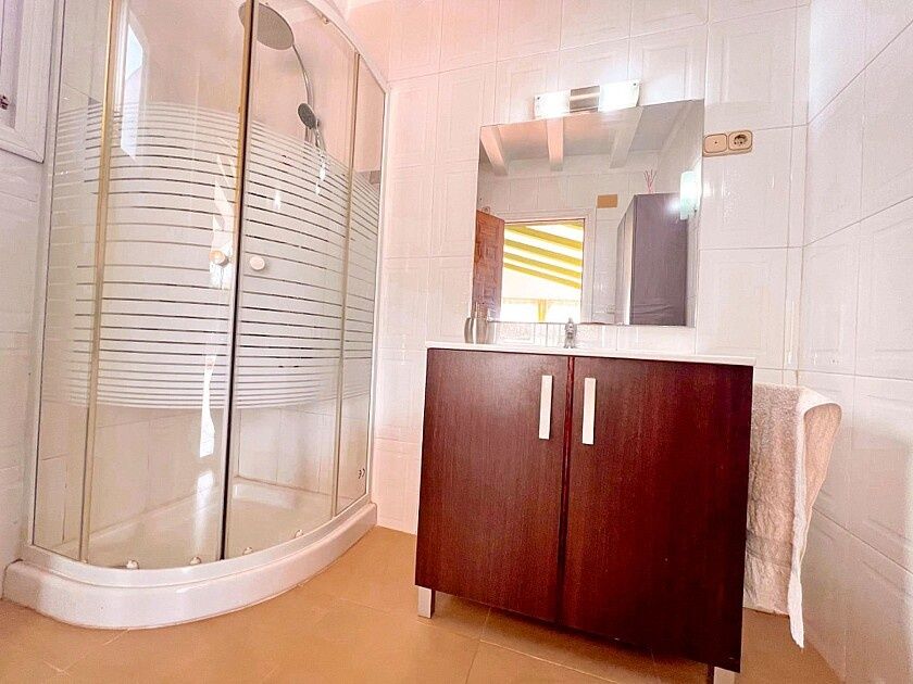 Cabaña en Aspe, España, 233 m² - imagen 11