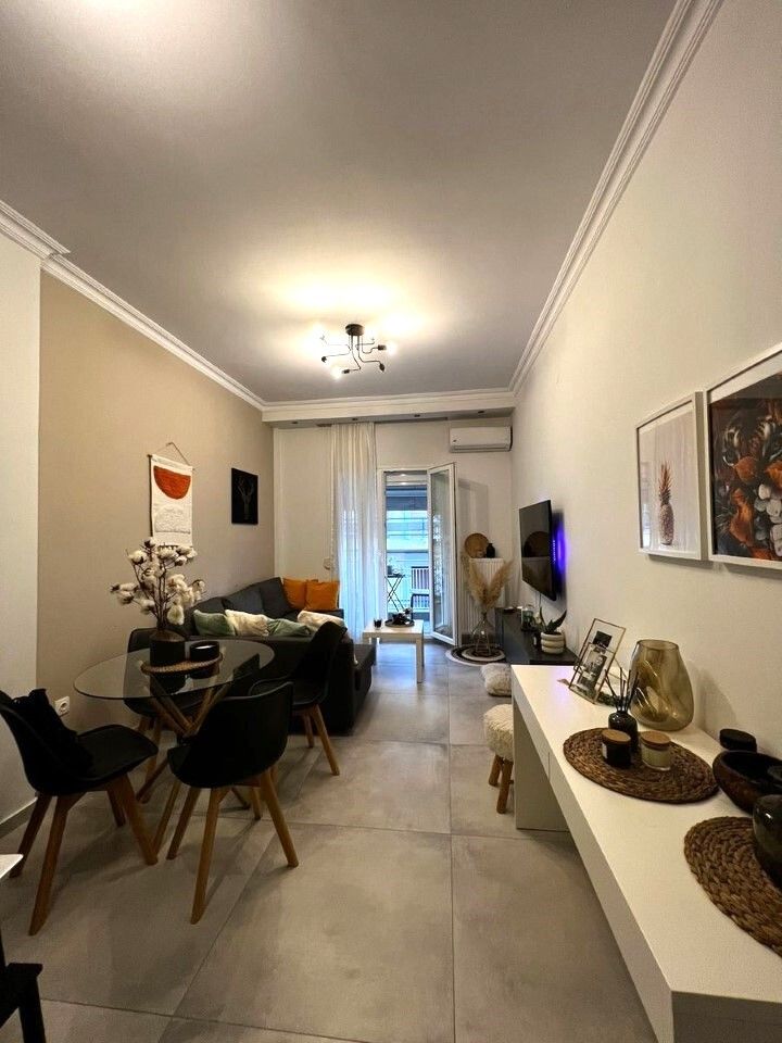 Flat in Thessaloniki, Greece, 45 m² - picture 1