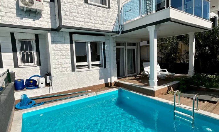 Villa in Alanya, Türkei, 150 m² - Foto 1