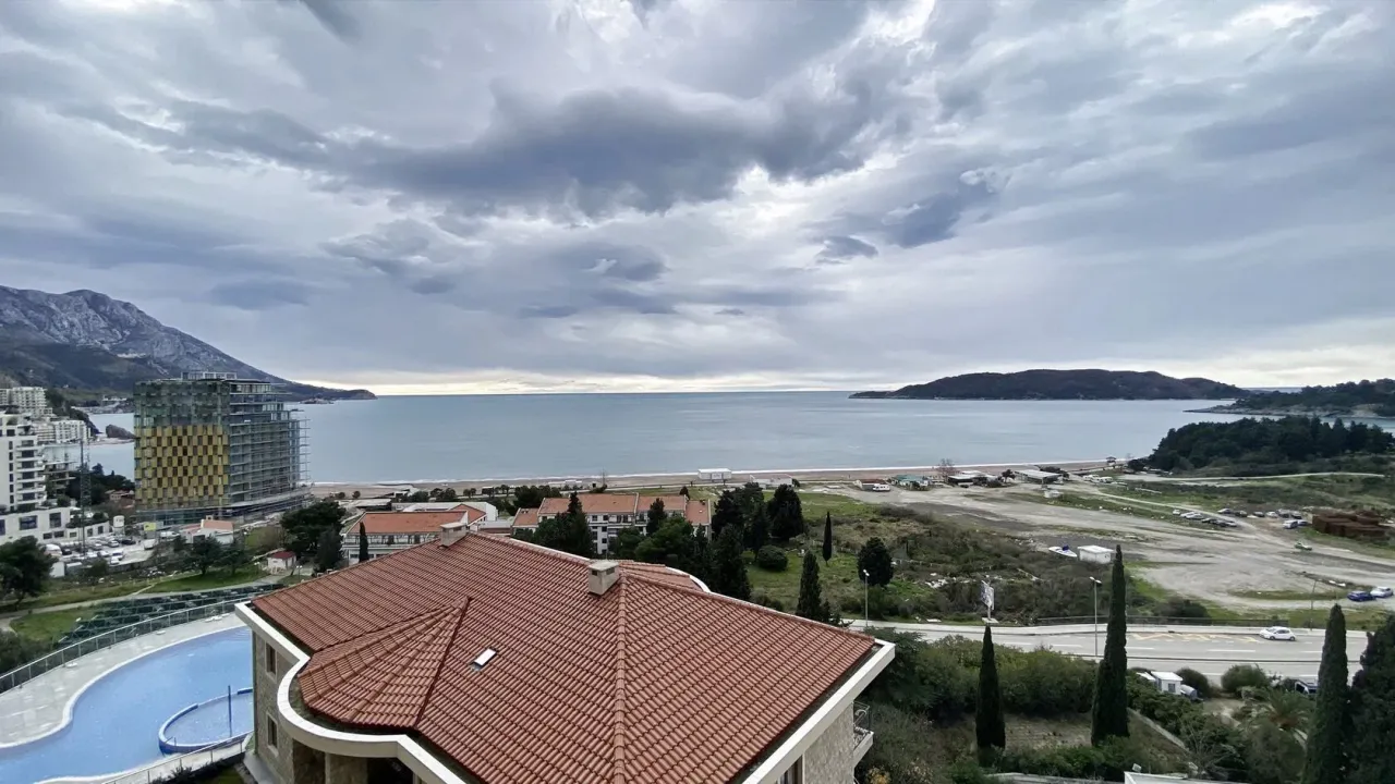 Flat in Budva, Montenegro, 123 m² - picture 1