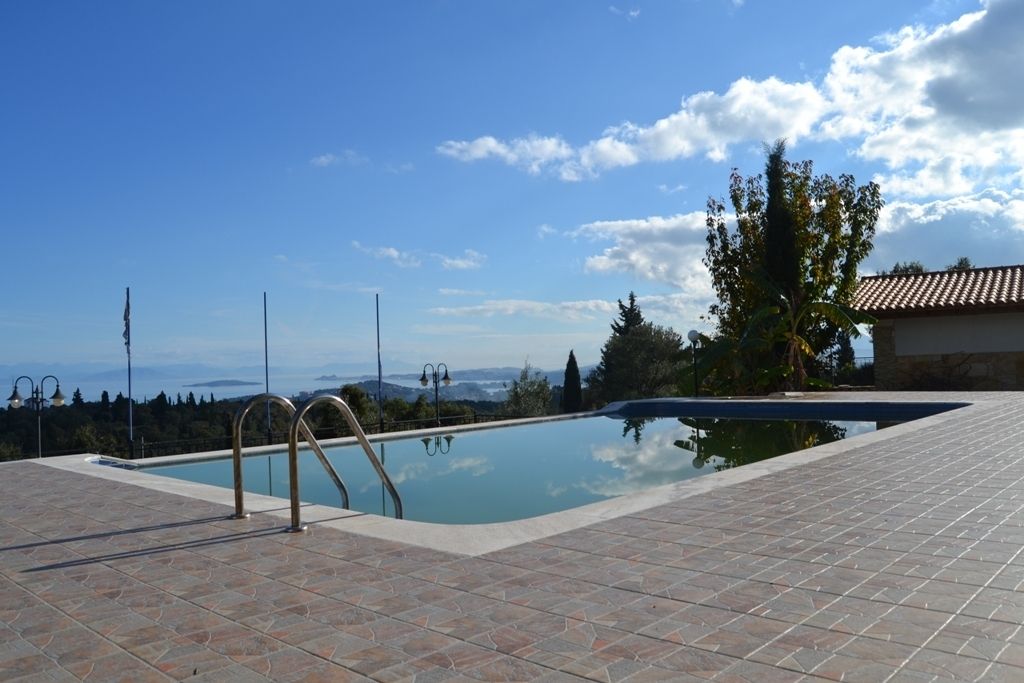 Villa en Corfú, Grecia, 250 m² - imagen 1