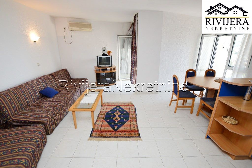 Apartment in Herceg-Novi, Montenegro, 66 m² - picture 6