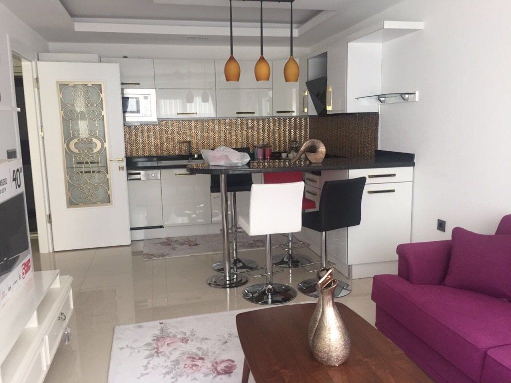 Flat in Alanya, Turkey, 66 m² - picture 1