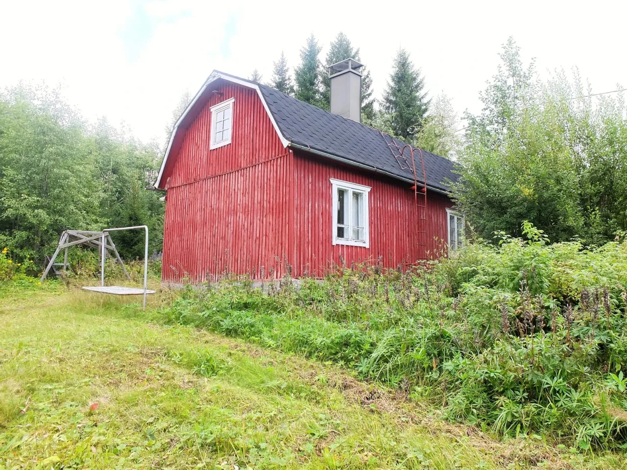 Cottage à Keuruu, Finlande, 9 779 m² - image 1