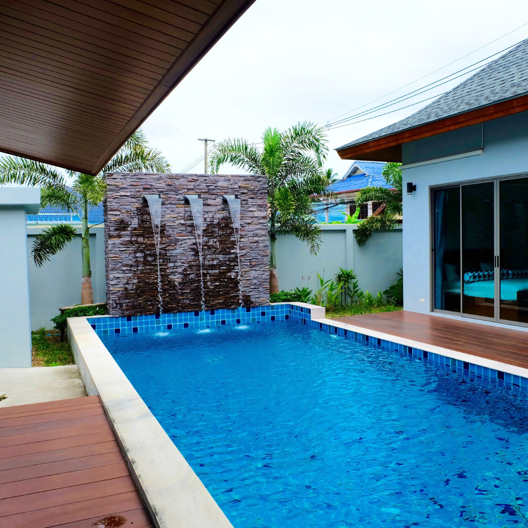 Villa on Phuket Island, Thailand, 320 m² - picture 1