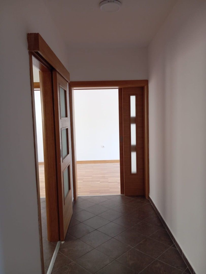 Flat in Bar, Montenegro, 83 m² - picture 10