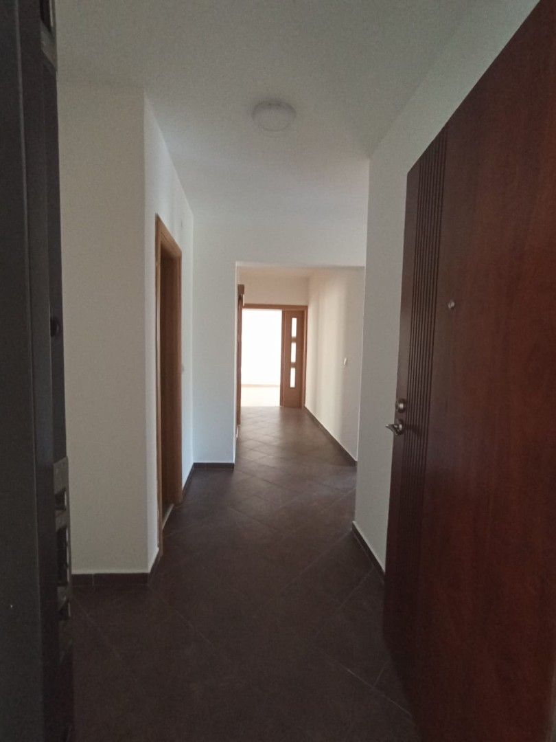 Flat in Bar, Montenegro, 83 m² - picture 13