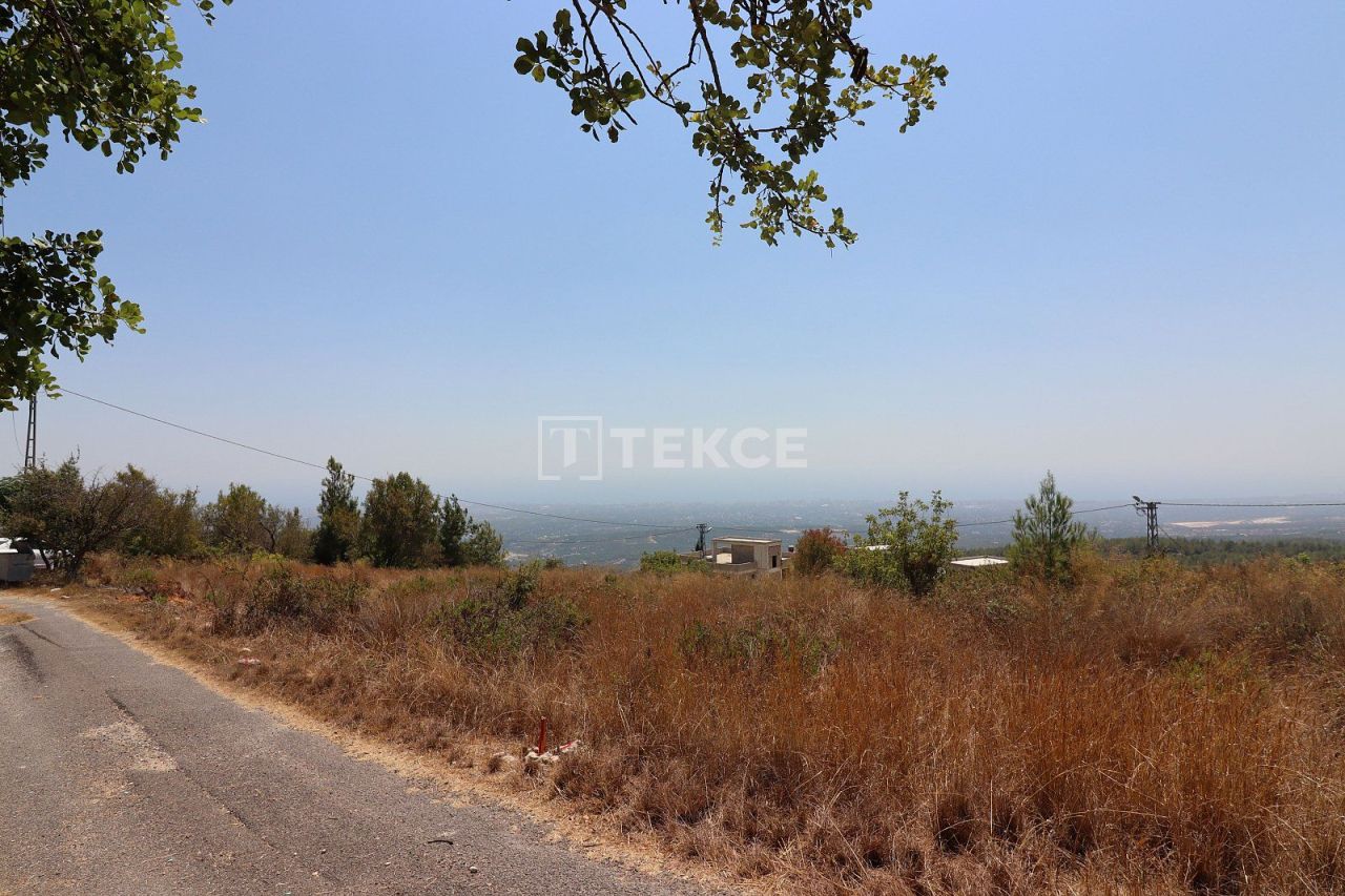 Land Erdemli, Turkey, 1 501 m² - picture 1