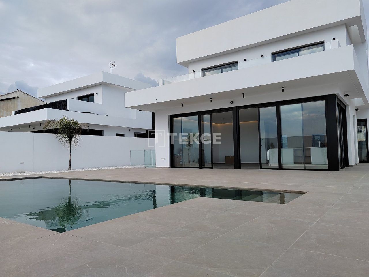 Villa in Alicante, Spanien, 275 m² - Foto 10