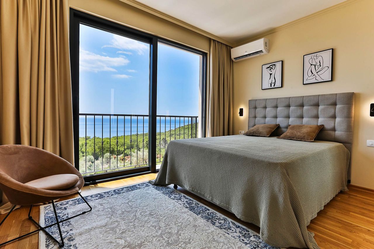 Maison à Blizikuce, Monténégro, 223 m² - image 11