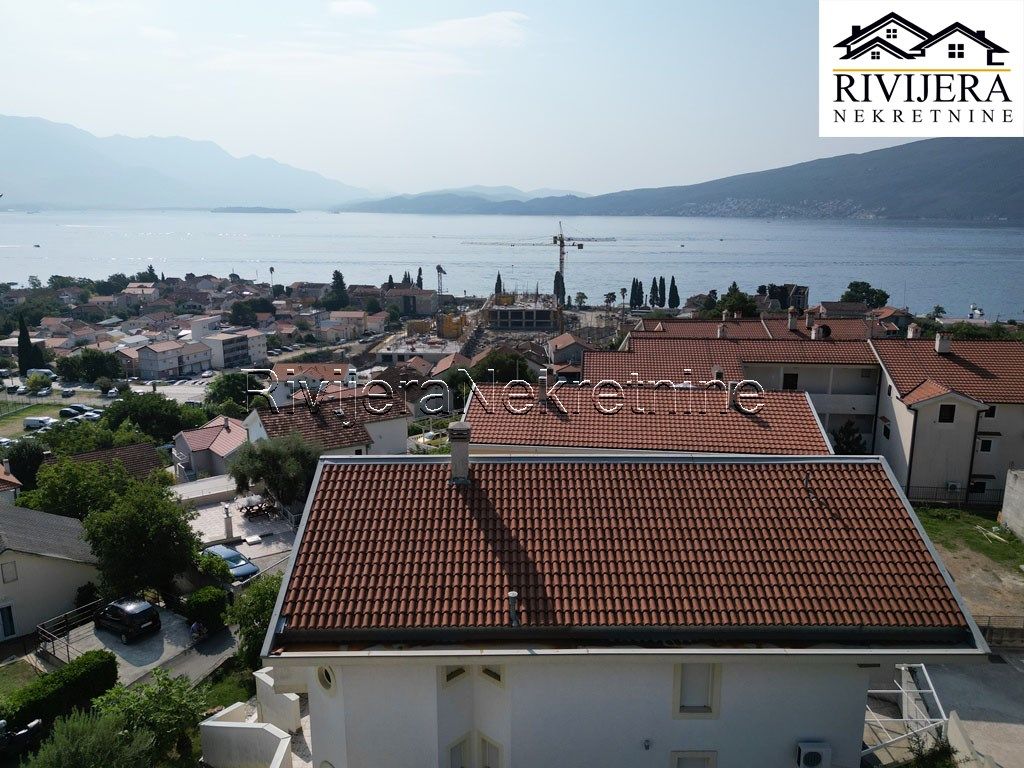 Casa a Herceg-Novi, Montenegro, 252 m² - foto 5