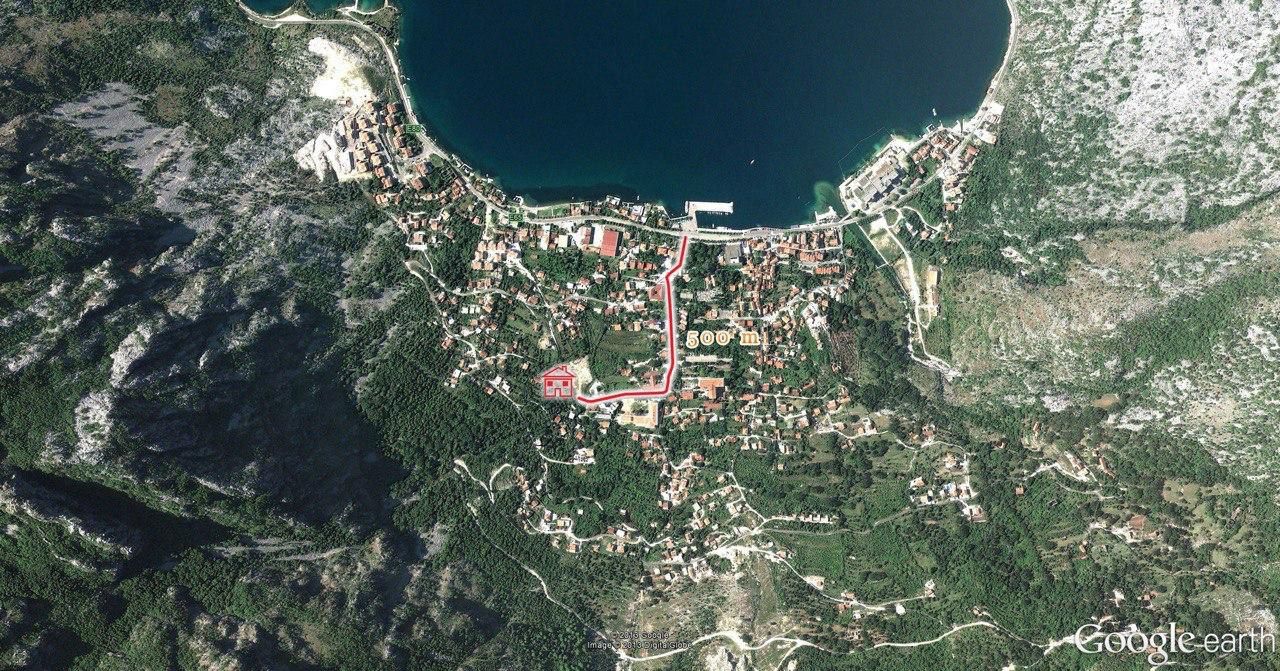 Terreno en Risan, Montenegro, 1 637 m² - imagen 1