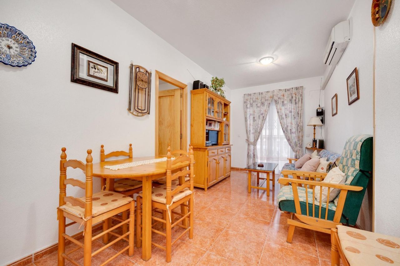 Wohnung in Torrevieja, Spanien, 59 m² - Foto 1