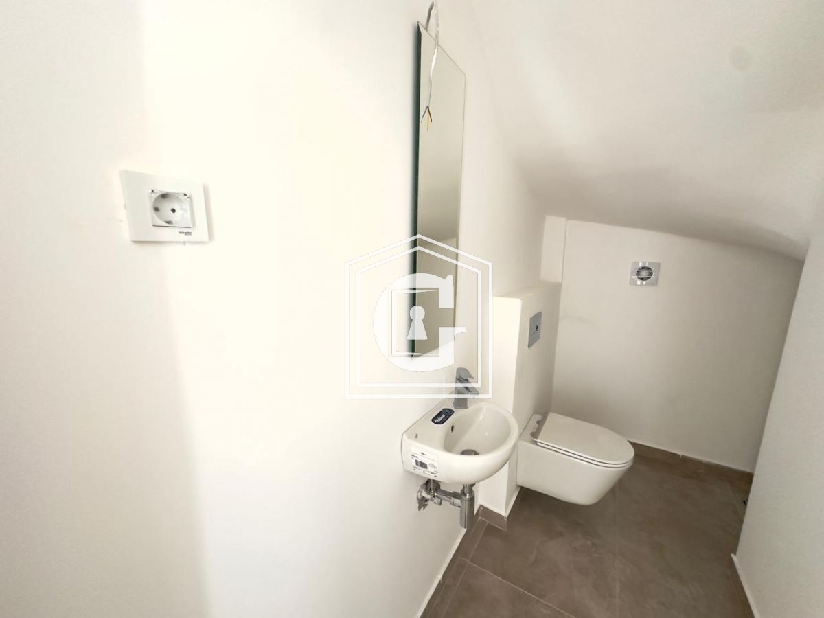 Townhouse a Lastva, Montenegro, 135 m² - foto 13