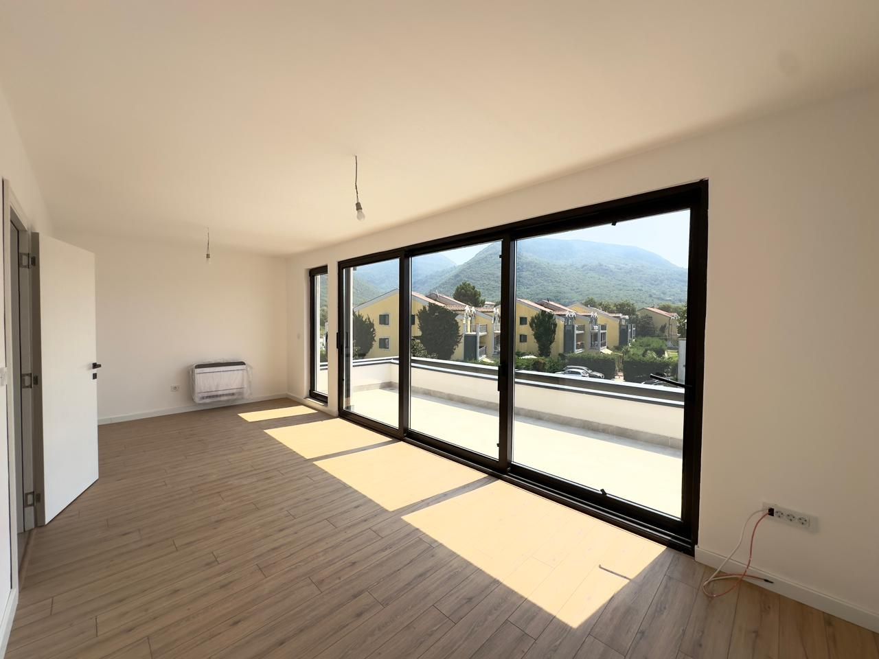 Villa a Kotor, Montenegro, 135 m² - foto 14