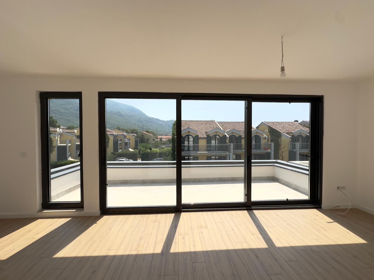 Villa a Kotor, Montenegro, 135 m² - foto 13
