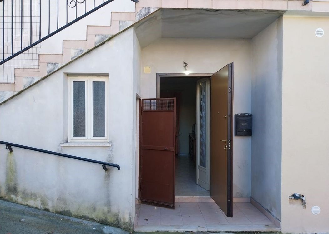 Flat in Scalea, Italy, 40 m² - picture 1