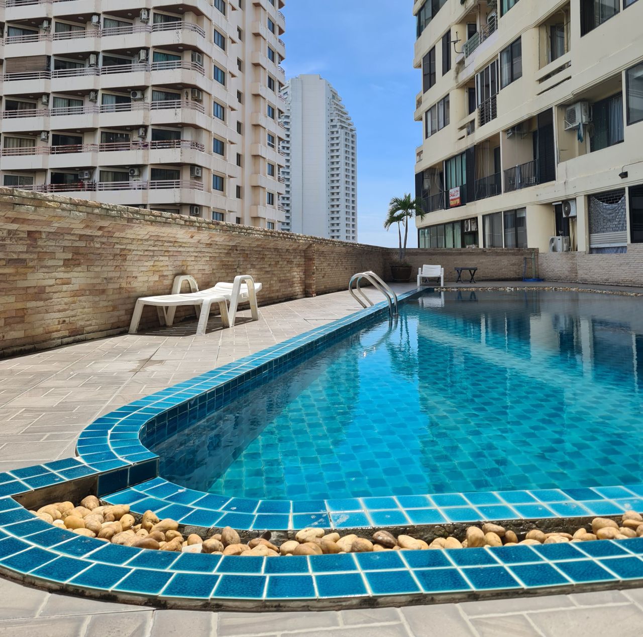 Piso en Pattaya, Tailandia, 30 m² - imagen 1