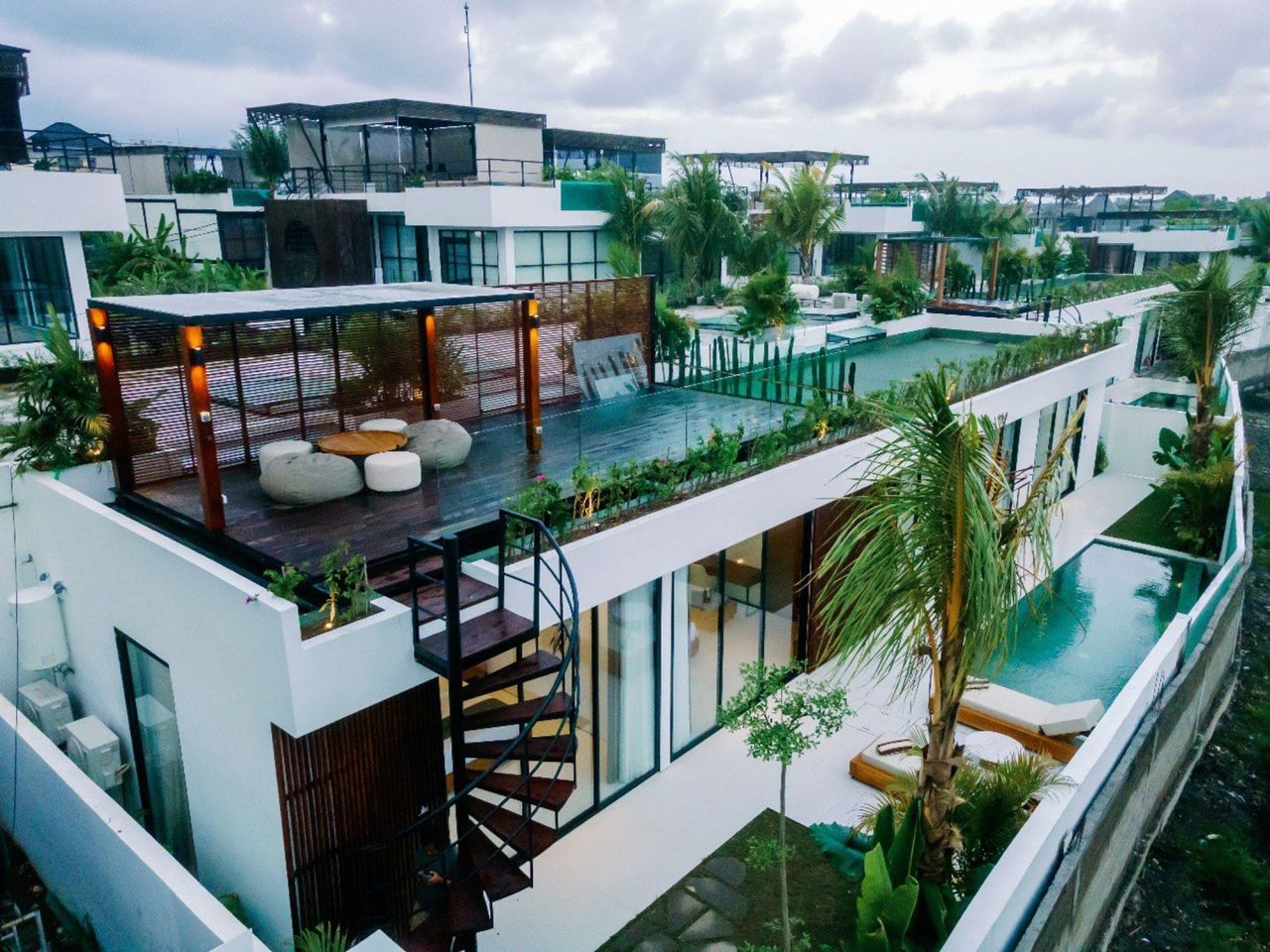 Villa en Denpasar, Indonesia, 183 m² - imagen 1