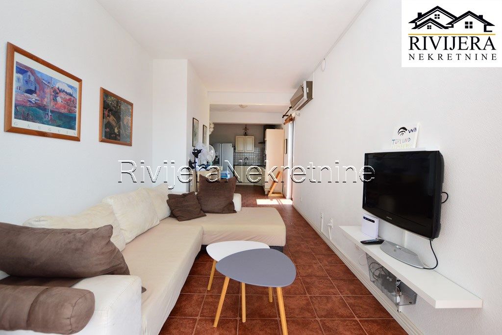 Piso en Herceg-Novi, Montenegro, 90 m² - imagen 4