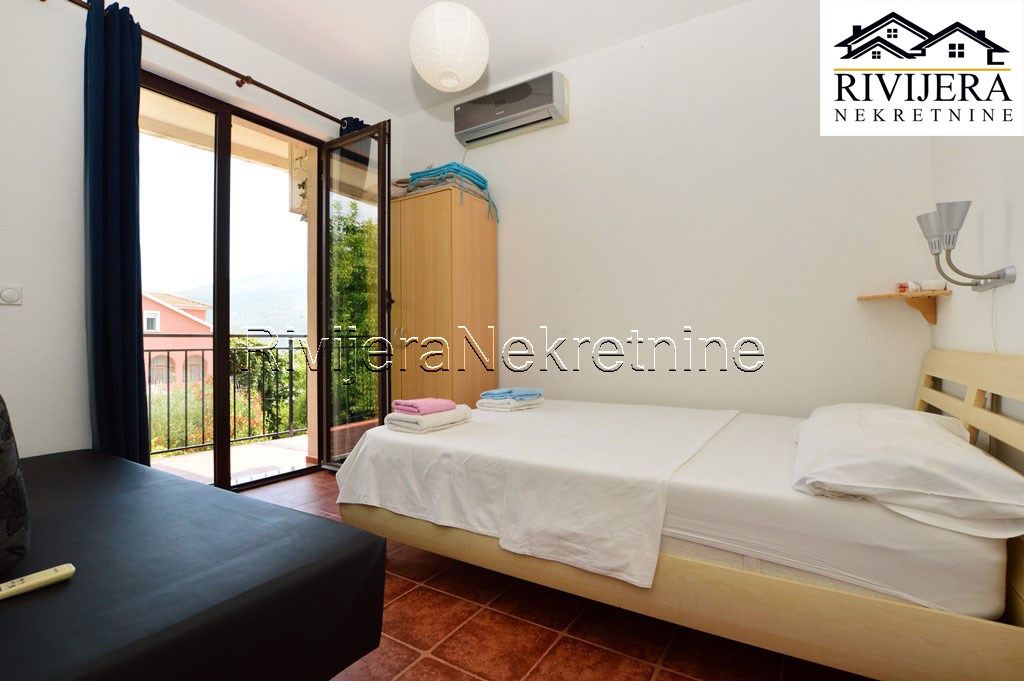 Piso en Herceg-Novi, Montenegro, 90 m² - imagen 10