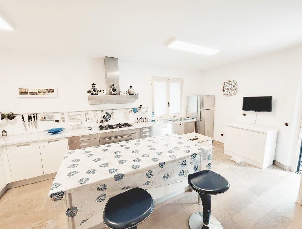 Villa in Marina di Pietrasanta, Italy, 135 m² - picture 13