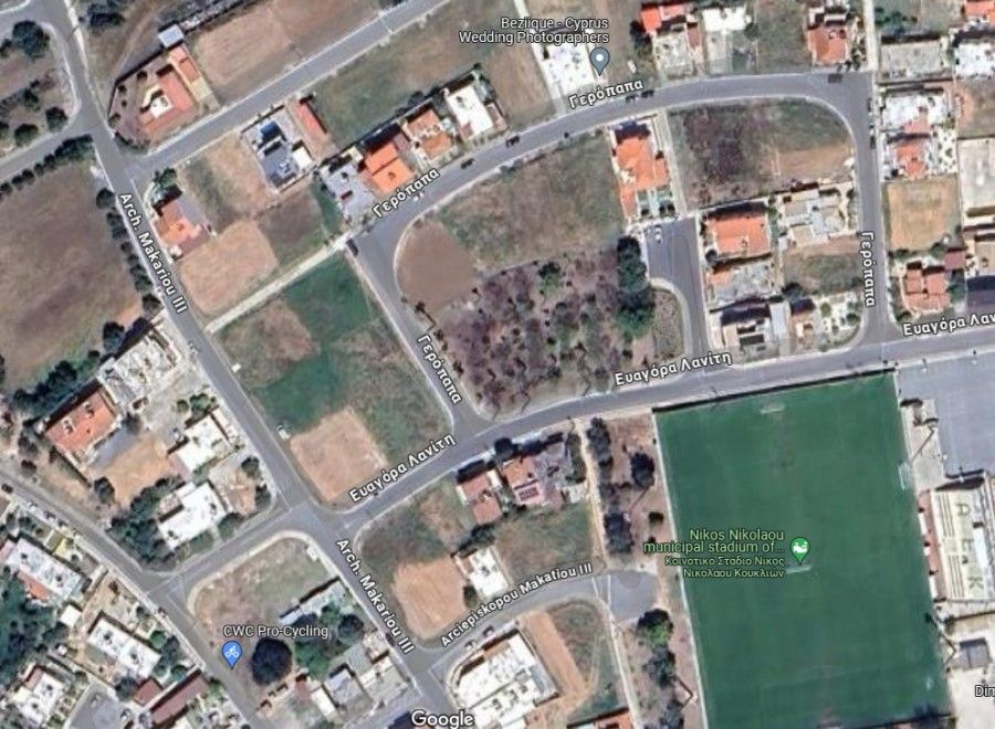 Land in Paphos, Cyprus, 596 m² - picture 1